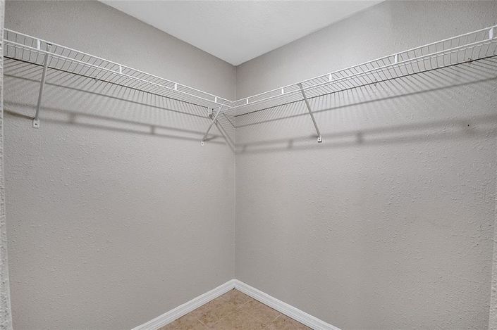 Image No.18-Propriété de 4 chambres à vendre à Davenport