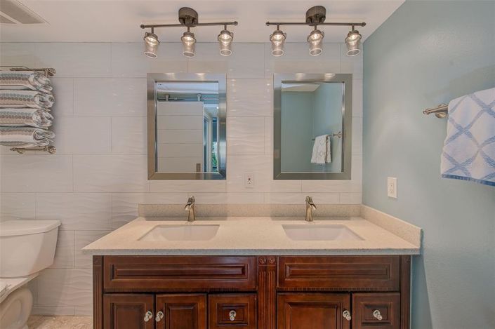 Image No.14-2 Bed Property for sale