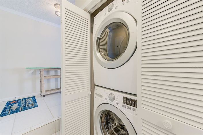 Image No.19-2 Bed Property for sale