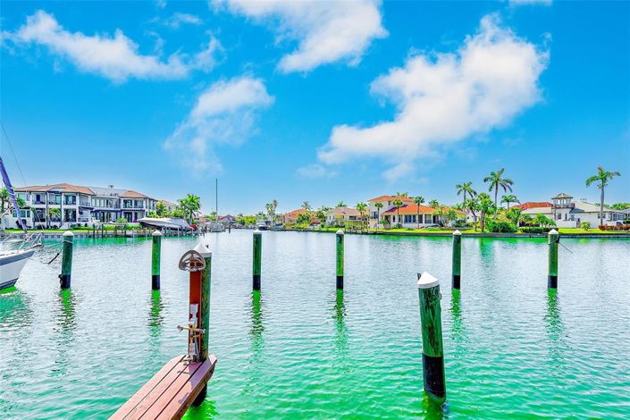 Image No.24-2 Bed Property for sale