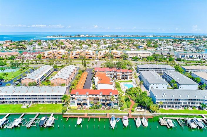 Image No.40-2 Bed Property for sale