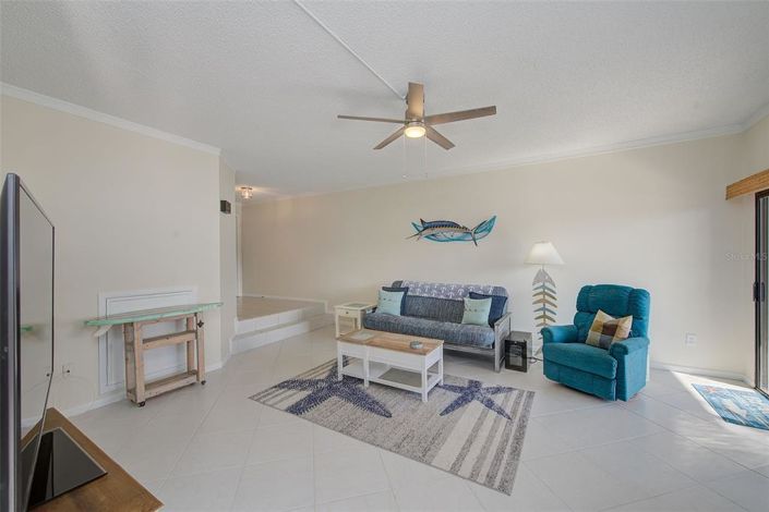 Image No.7-2 Bed Property for sale