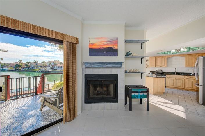 Image No.8-2 Bed Property for sale