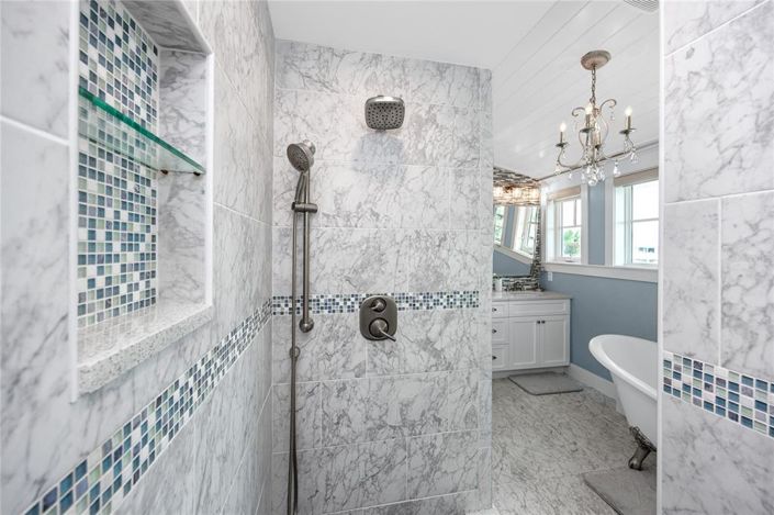 Image No.44-3 Bed Property for sale