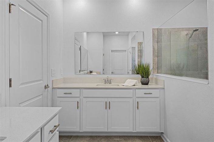 Image No.22-Propriété de 4 chambres à vendre à Clermont