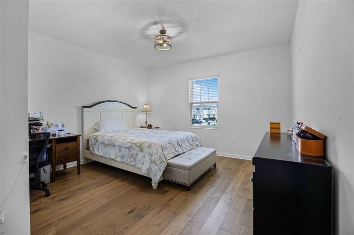 Image No.33-Propriété de 4 chambres à vendre à Clermont