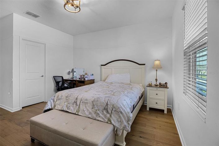 Image No.34-Propriété de 4 chambres à vendre à Clermont