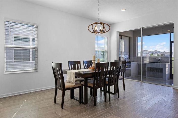 Image No.4-Propriété de 4 chambres à vendre à Clermont