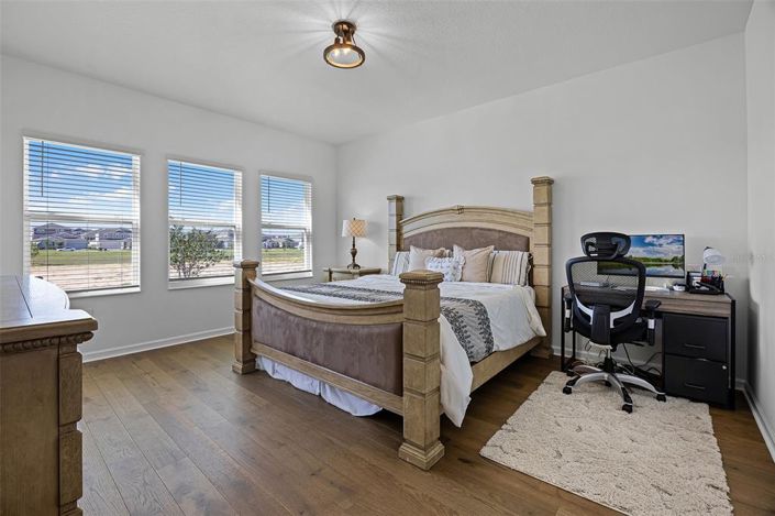 Image No.5-Propriété de 4 chambres à vendre à Clermont