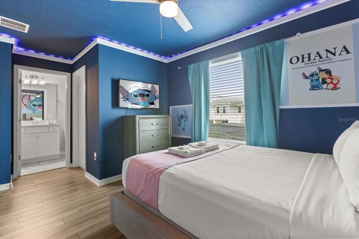 Image No.15-10 Bed Property for sale