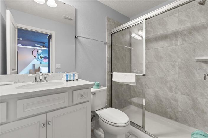 Image No.16-10 Bed Property for sale