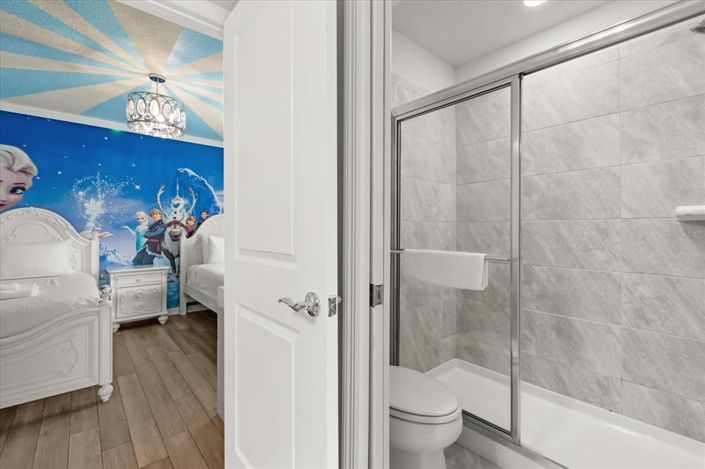 Image No.31-10 Bed Property for sale