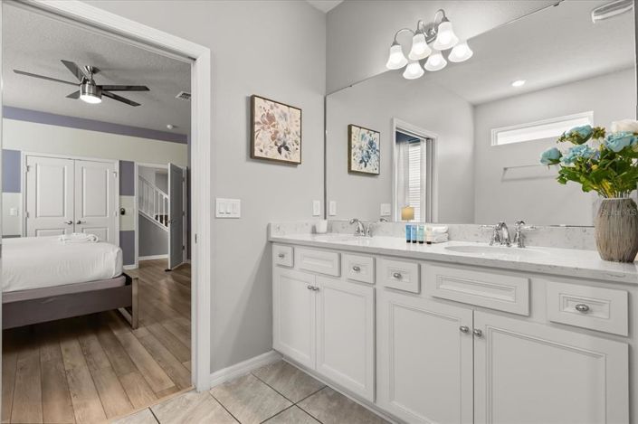 Image No.41-10 Bed Property for sale