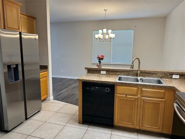 Image No.8-Propriété de 4 chambres à vendre à Davenport