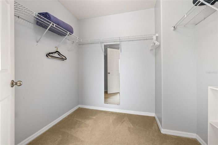 Image No.36-5 Bed Property for sale