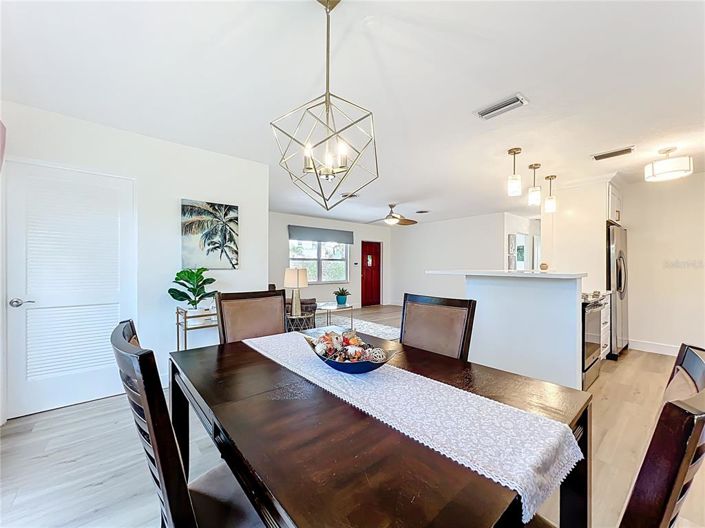 Image No.8-Propriété de 2 chambres à vendre à Treasure Island