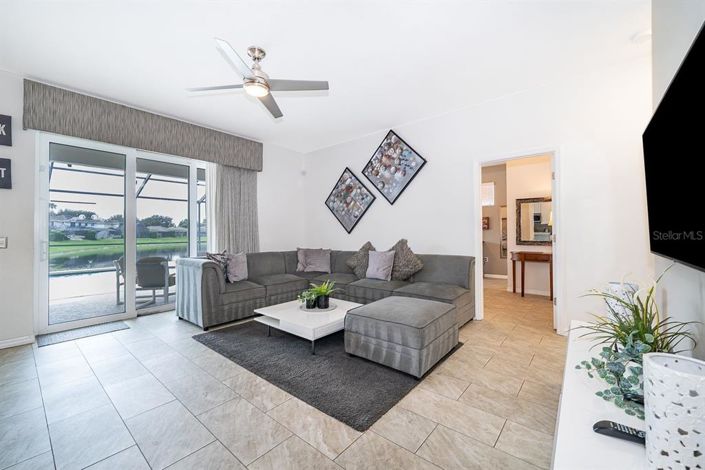 Image No.11-Propriété de 6 chambres à vendre à Kissimmee