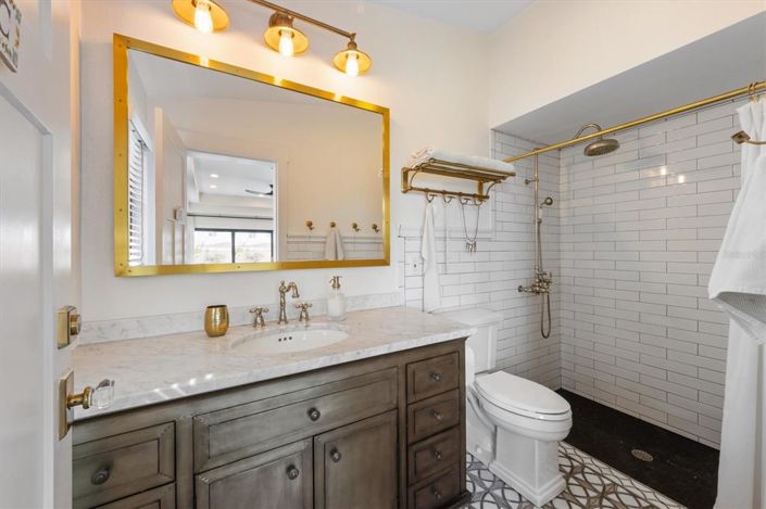 Image No.31-Propriété de 5 chambres à vendre à Holmes Beach