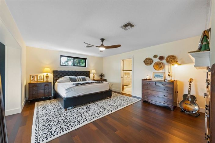 Image No.32-Propriété de 5 chambres à vendre à Holmes Beach