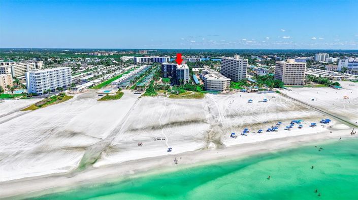 Image No.2-Propriété de 2 chambres à vendre à Sarasota