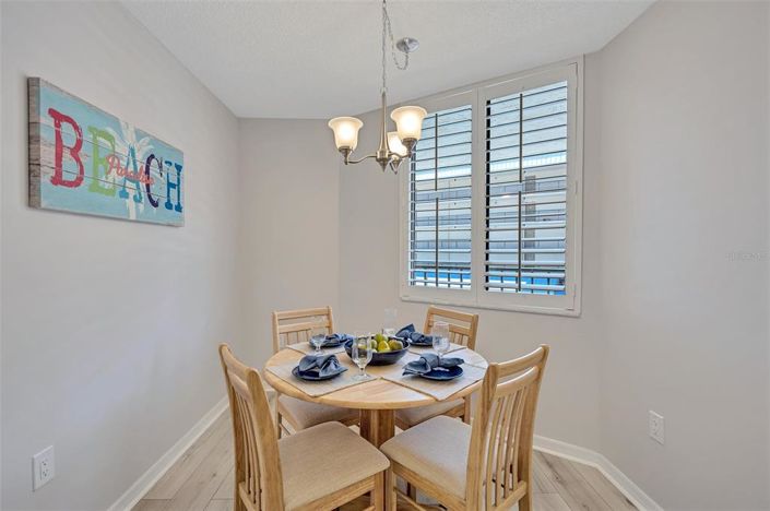 Image No.20-Propriété de 2 chambres à vendre à Sarasota