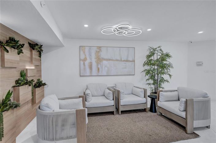 Image No.6-Propriété de 2 chambres à vendre à Sarasota