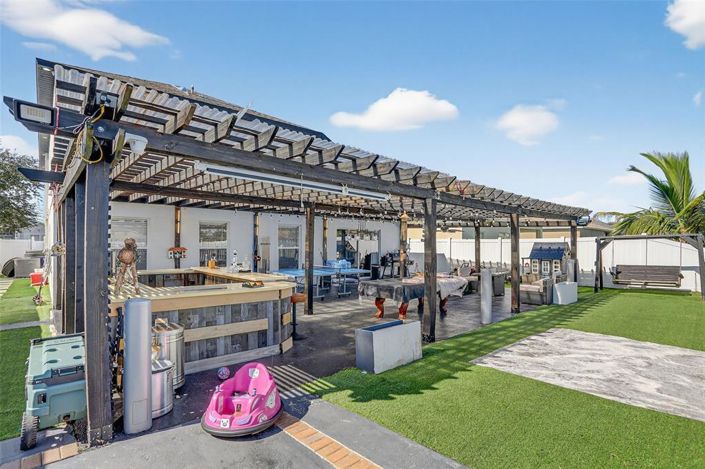 Image No.45-5 Bed Property for sale