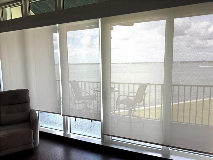 Image No.13-2 Bed Property for sale