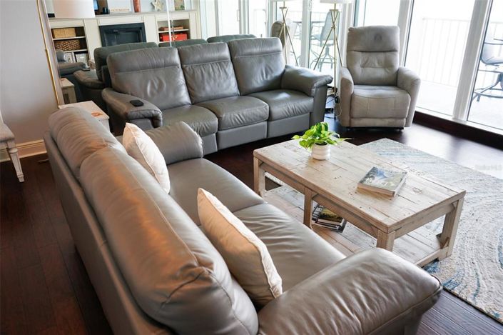 Image No.18-2 Bed Property for sale