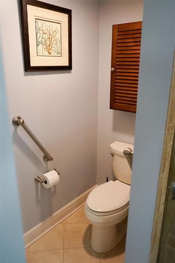 Image No.27-2 Bed Property for sale