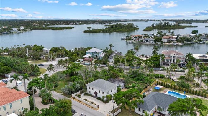 Image No.2-Propriété de 2 chambres à vendre à Sarasota