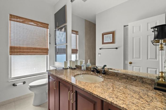 Image No.22-Propriété de 2 chambres à vendre à Sarasota