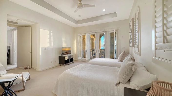 Image No.29-6 Bed Property for sale