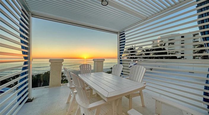 Image No.58-6 Bed Property for sale