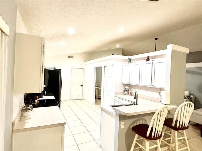 Image No.6-Propriété de 4 chambres à vendre à Davenport