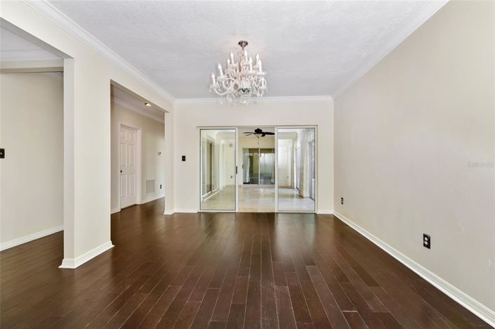 Image No.8-Propriété de 3 chambres à vendre à Orlando