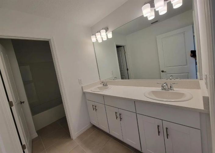 Image No.13-Propriété de 5 chambres à vendre à Kissimmee