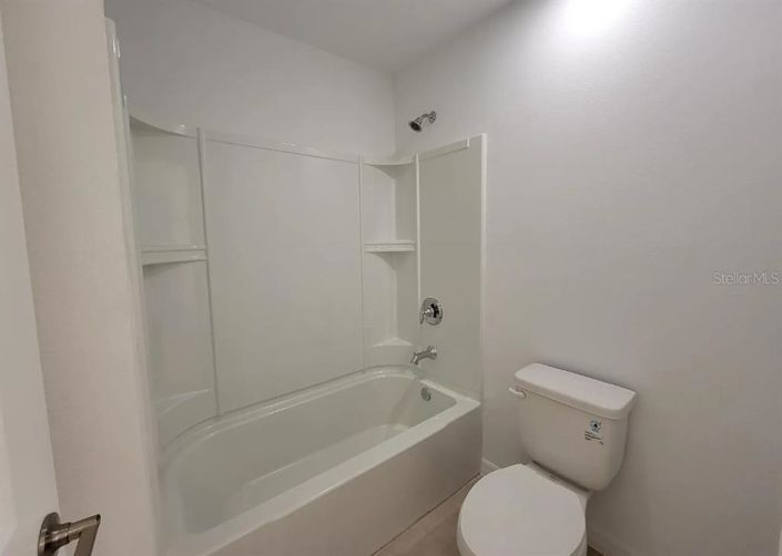 Image No.6-Propriété de 5 chambres à vendre à Kissimmee