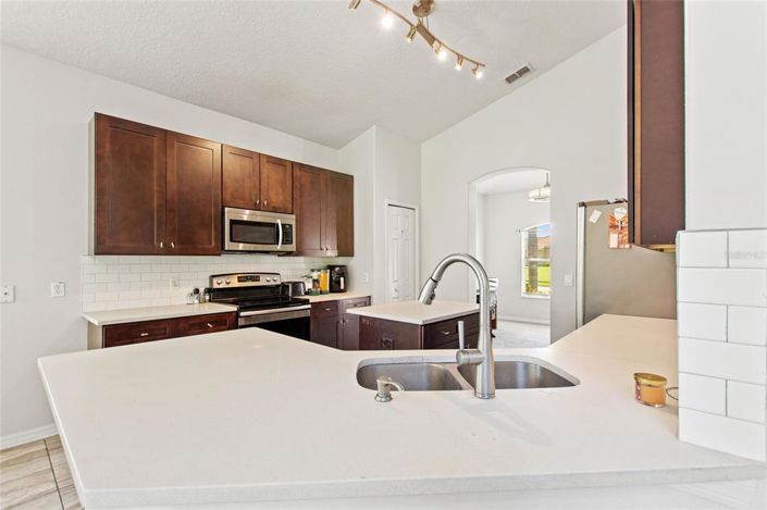 Image No.10-Propriété de 4 chambres à vendre à Kissimmee