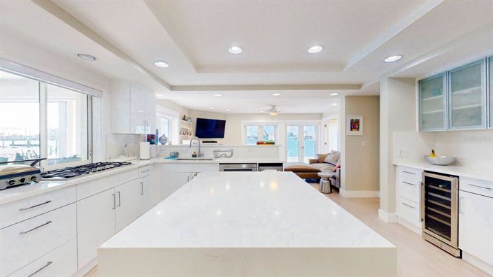 Image No.27-4 Bed Property for sale