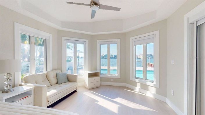 Image No.34-4 Bed Property for sale