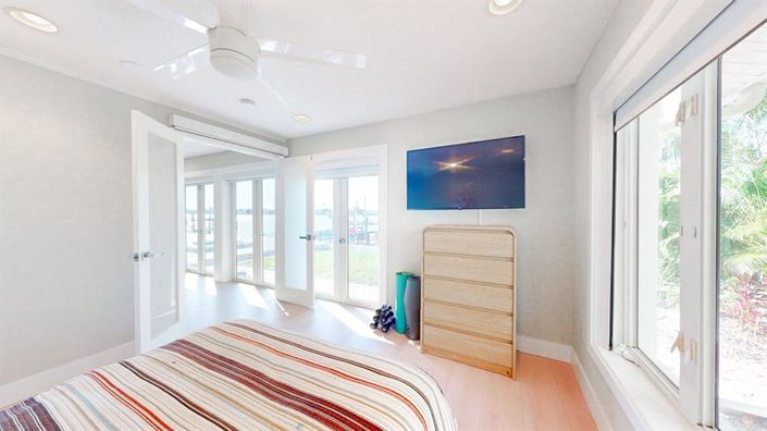 Image No.50-4 Bed Property for sale