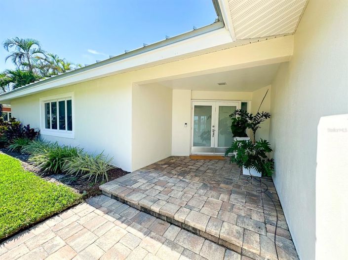 Image No.9-4 Bed Property for sale