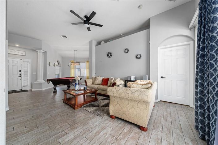 Image No.7-Propriété de 5 chambres à vendre à Haines City