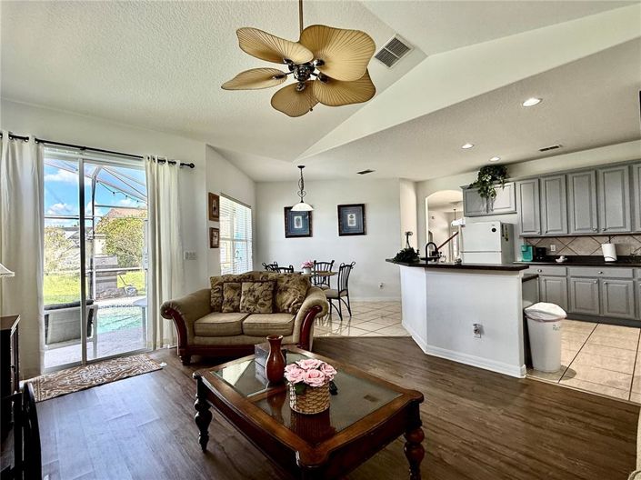 Image No.25-Propriété de 5 chambres à vendre à Davenport