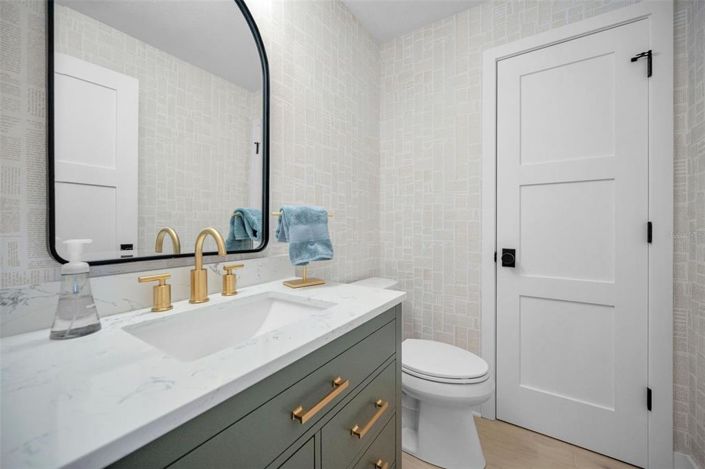 Image No.21-3 Bed Property for sale