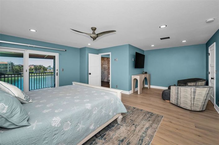 Image No.25-3 Bed Property for sale