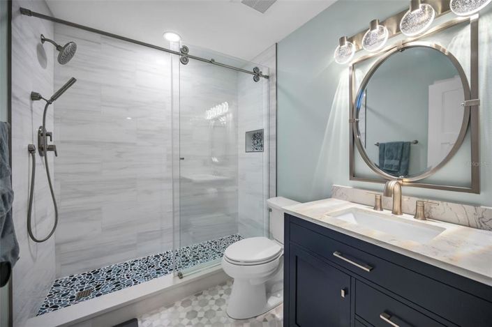 Image No.32-3 Bed Property for sale