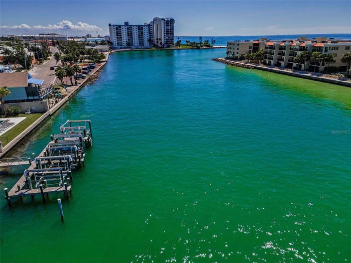 Image No.43-3 Bed Property for sale