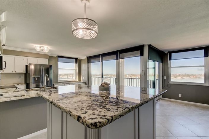 Image No.6-2 Bed Property for sale